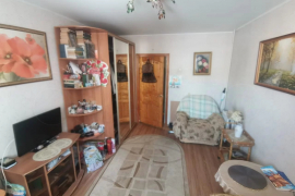 продается 3-комнатная квартира